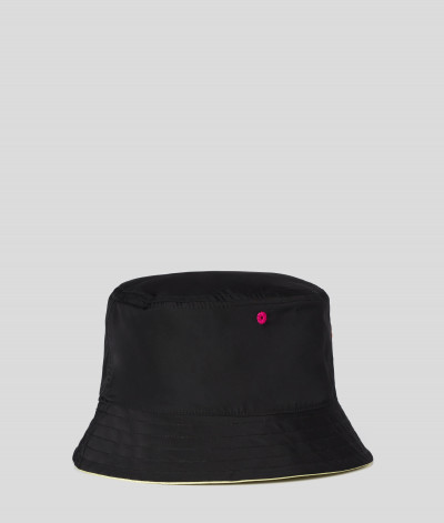 KLOBOUK KARL LAGERFELD IKONIK BIARRITZ REV BUCKET HAT - Fotografie č. 4