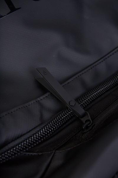 TRAVEL BAG PEAK PERFORMANCE VERTICAL DUFFLE 50L - Fotografie č. 4
