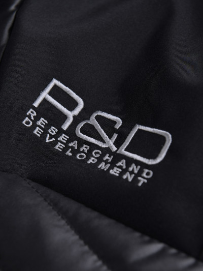 BUNDA PEAK PERFORMANCE W VERTIXS LINER J PATCH - Fotografia č. 5