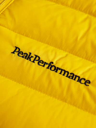 BUNDA PEAK PERFORMANCE M FROST DOWN HOOD JACKET - Fotografia č. 6