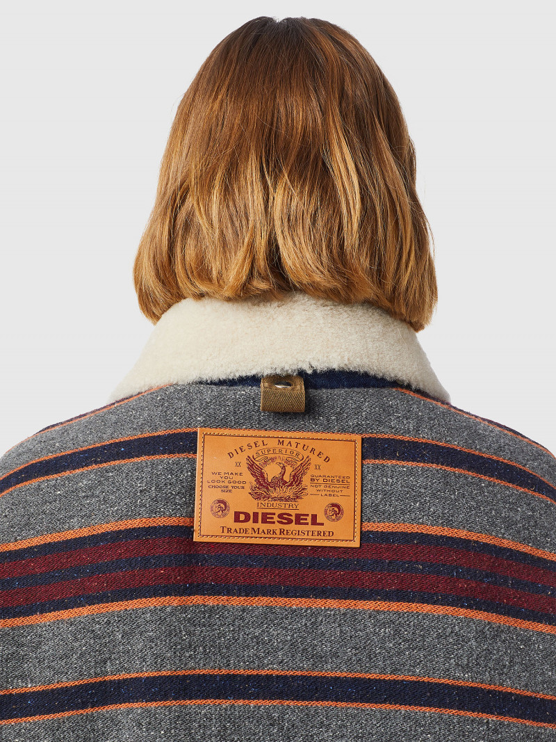 DIESEL - DIESEL ディーゼル DE-FUBY-SP 襟ボア デニム リバーシブル ジャケット ブルー A04823 レディース DIESEL - DIESEL ディーゼル DE-FUBY-SP 襟ボア デニム