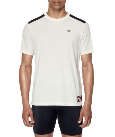 TRIČKO DIESEL AMTEE-FREASTY-HT04 T-SHIRT - Fotografia č. 1