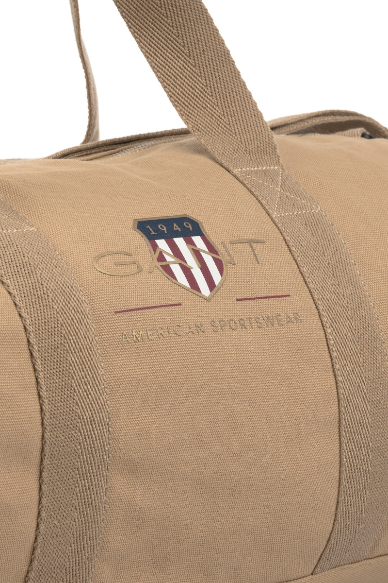 TAŠKA GANT D1. ARCHIVE SHIELD DUFFLE BAG dark khaki GANT SK
