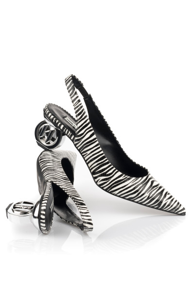 LODIČKY KARL LAGERFELD AMULET SHARP TOE SLINGBACK - Fotografie č. 1