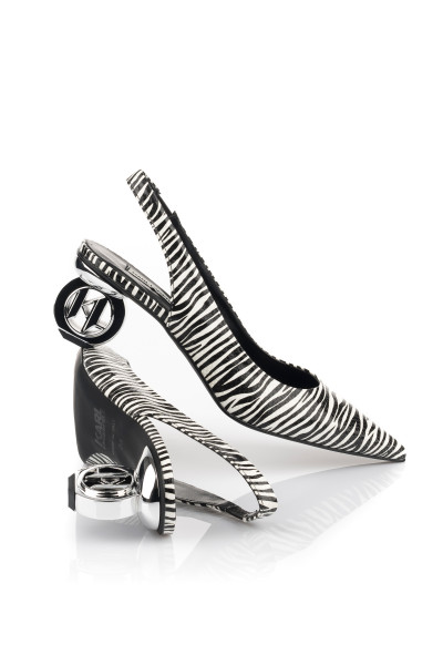 LODIČKY KARL LAGERFELD AMULET SHARP TOE SLINGBACK - Fotografie č. 3