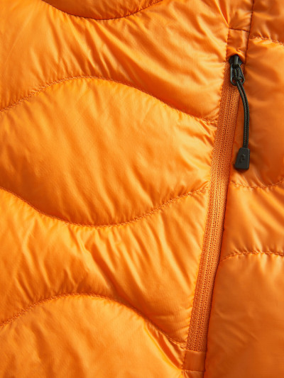 BUNDA PEAK PERFORMANCE M HELIUM DOWN HOOD JACKET - Fotografia č. 5