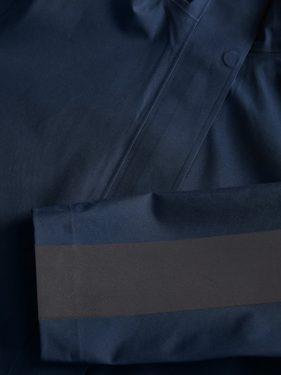 KABÁT PEAK PERFORMANCE W GORETEX 3L PARKA - Fotografie č. 4