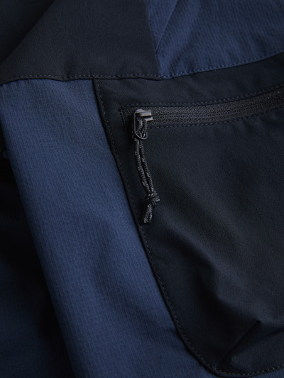 RÖVIDNADRÁG PEAK PERFORMANCE W STRETCH HIKE SHORTS - Kép 4