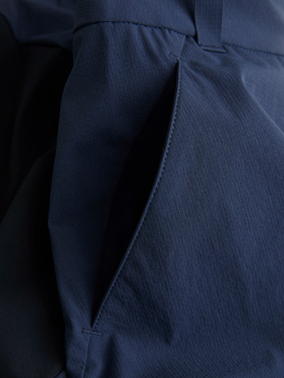 RÖVIDNADRÁG PEAK PERFORMANCE W STRETCH HIKE SHORTS - Kép 5