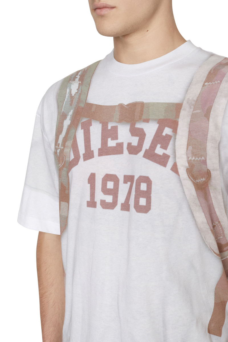 Diesel Polo bianca con patch logo A19714-REFBA-100