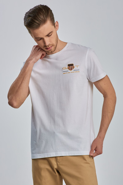 TRIČKO GANT ARCHIVE SHIELD EMB SS T-SHIRT - Fotografie č. 1