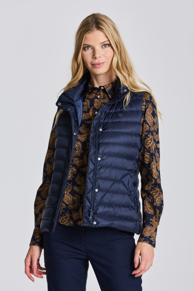 VESTA GANT LIGHT DOWN GILET - Fotografie č. 1
