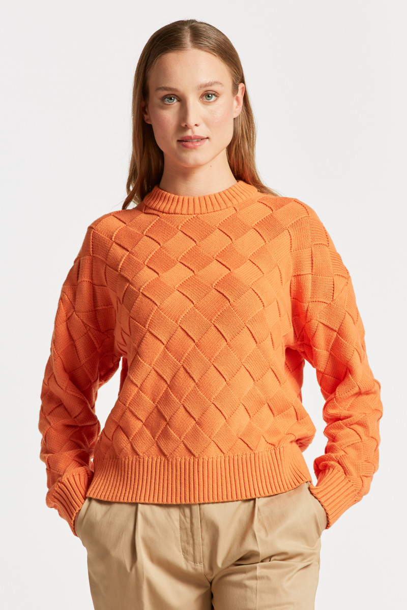 SVETR GANT D2. WEAVE KNIT C-NECK APRICOT ORANGE | GANT CZ
