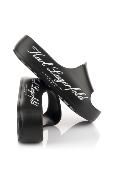 ŠĽAPKY KARL LAGERFELD HOTEL LOGO SLIDE - Fotografia č. 3