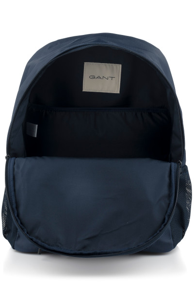 BATOH GANT CONTRAST ARCHIVE SHIELD BACKPACK - Fotografie č. 4