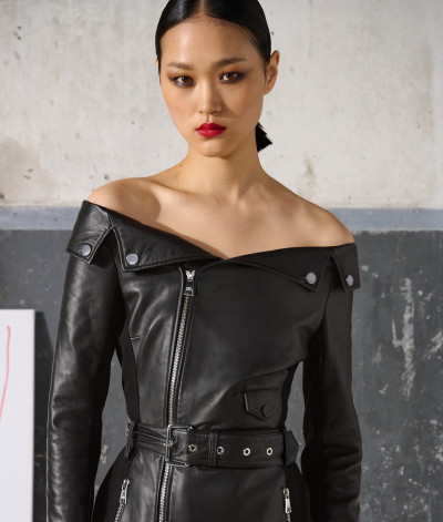 ŠATY KARL LAGERFELD LEATHER DRESS - Fotografie č. 5