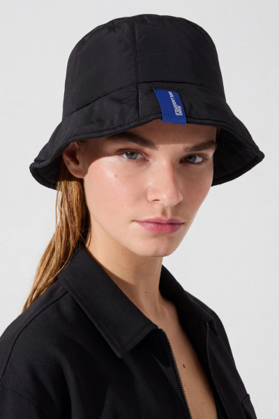 KALAP KARL LAGERFELD JEANS PUFFY BUCKET HAT - Kép 2