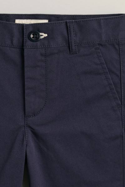 NOHAVICE GANT CHINO PANTS - Fotografia č. 2