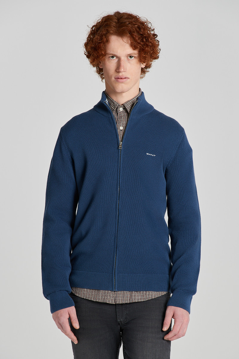 E-shop SVETR GANT COTTON PIQUE ZIP CARDIGAN DUSTY BLUE SEA