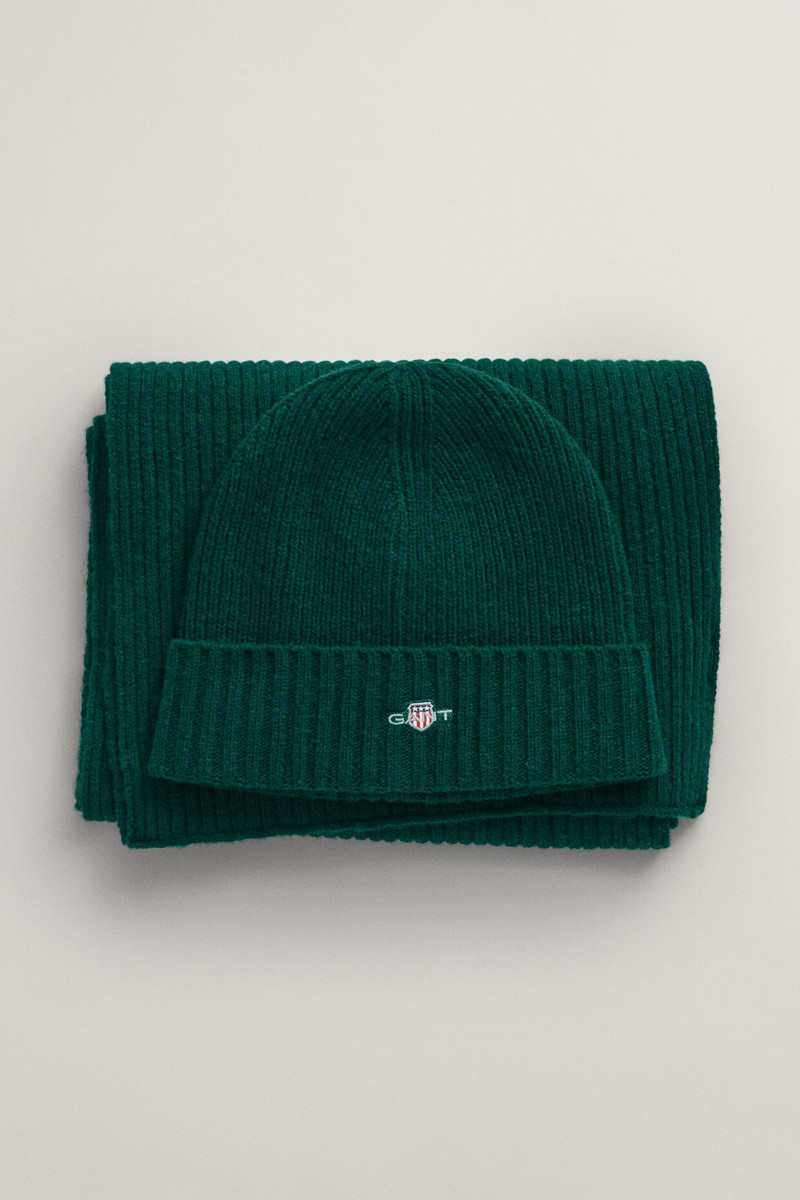 E-shop SET ČEPICE A ŠÁLA GANT SHIELD BEANIE & SCARF GIFT SET TARTAN GREEN