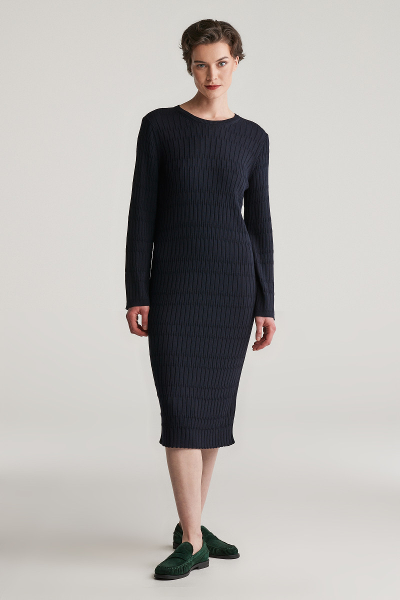 ŠATY GANT TEXTURED KNIT DRESS EVENING BLUE