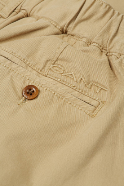 NOHAVICE GANT BOX PLEAT CHINO PANTS - Fotografia č. 3