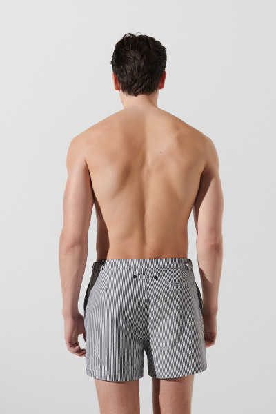 PLAVKY KARL LAGERFELD HOTEL KARL STRIPED BOARDSHORTS - Fotografia č. 2