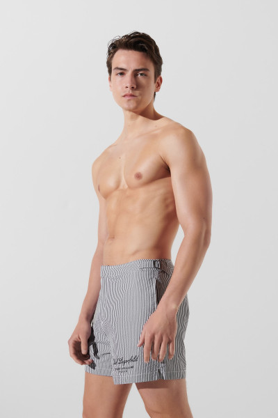 PLAVKY KARL LAGERFELD HOTEL KARL STRIPED BOARDSHORTS - Fotografia č. 3