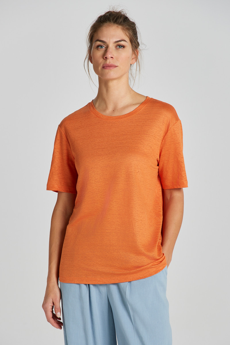 E-shop TRIČKO GANT LINEN SS T-SHIRT PUMPKIN ORANGE