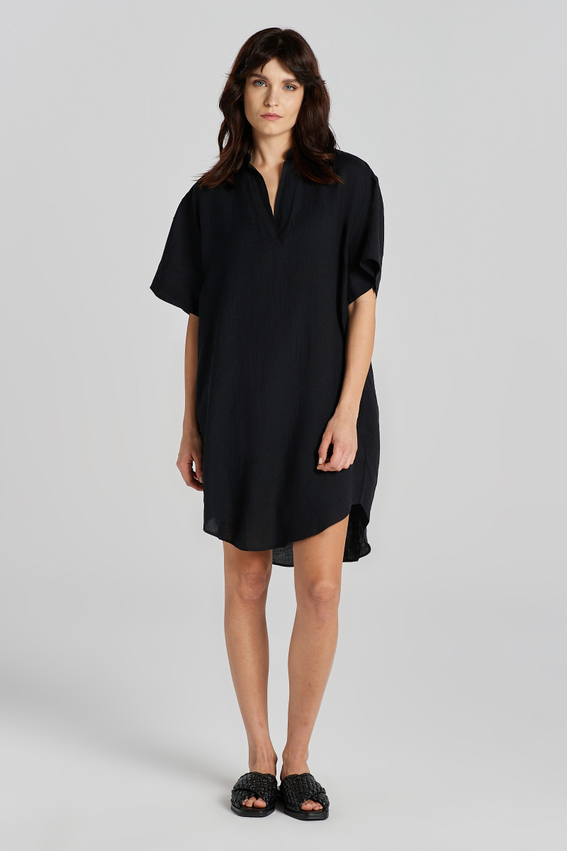 E-shop ŠATY GANT REL SS LINEN CAFTAN EBONY BLACK