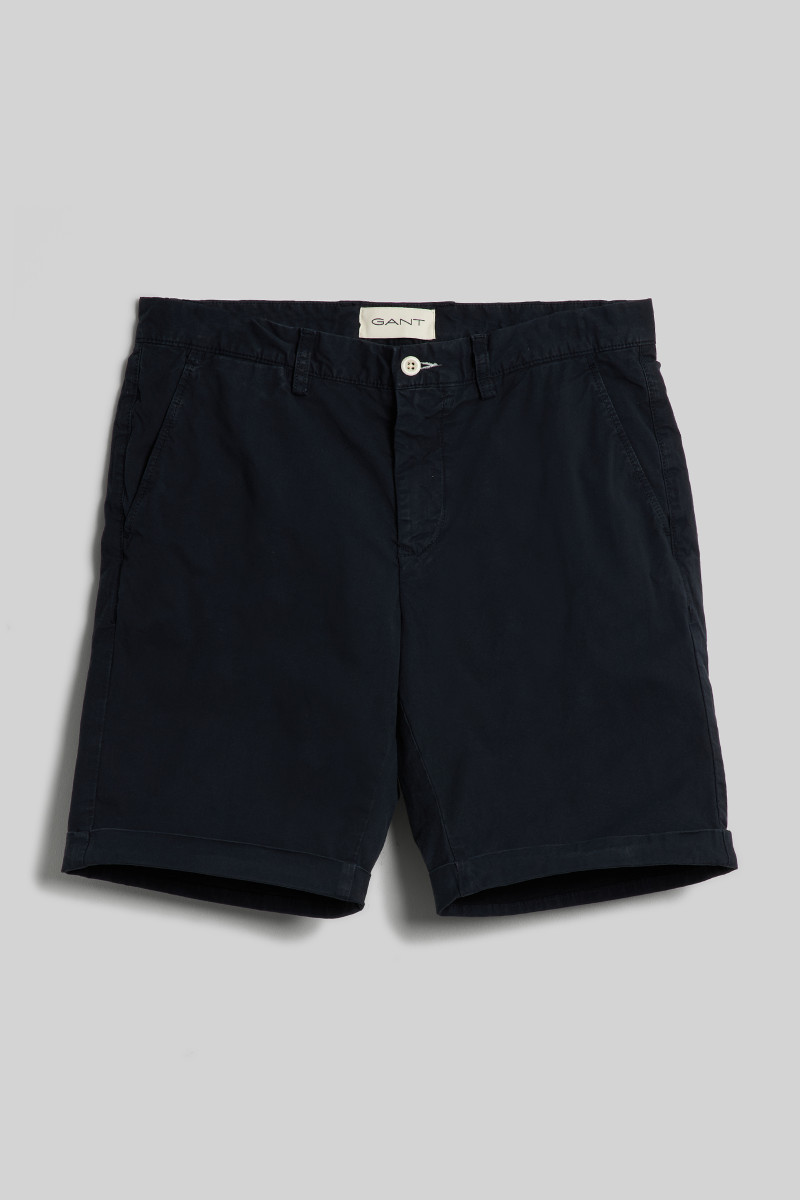 E-shop ŠORTKY GANT REG SUNFADED SHORTS MARINE
