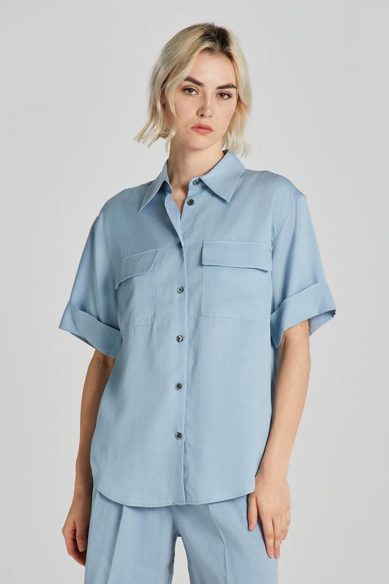 E-shop KOŠILE GANT REL POCKET SS SHIRT DOVE BLUE