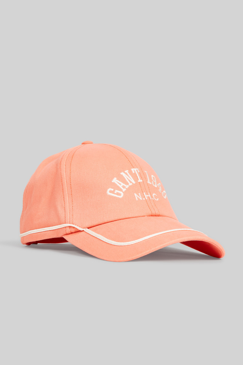 KŠILTOVKA GANT ARCH CONTRAST TAPE CAP PEACHY PINK