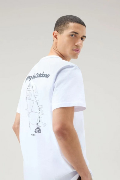 TRIČKO WOOLRICH TRAIL T-SHIRT - Fotografie č. 4