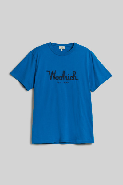 TRIČKO WOOLRICH EMBROIDERED LOGO T-SHIRT - Fotografia č. 1
