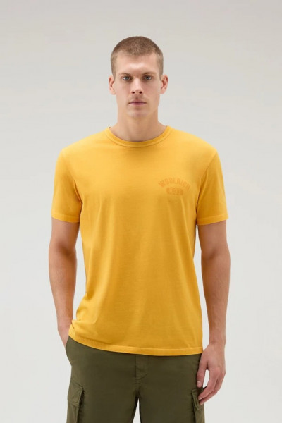 TRIČKO WOOLRICH GARMENT DYED LOGO T-SHIRT - Fotografia č. 1