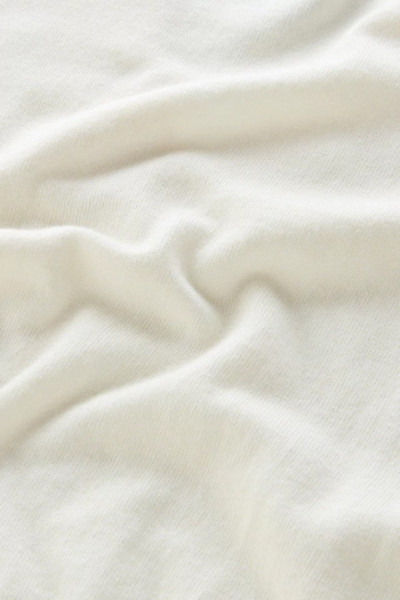 SVETR WOOLRICH COTTON CASHMERE V-NECK - Fotografie č. 11