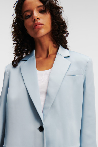 BLEJZR KARL LAGERFELD FLUID SATIN TAILORED BLAZER - Fotografie č. 5