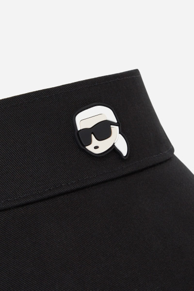 ŠILT KARL LAGERFELD K/IKONIK 2.0 WIDE BRIM VISOR - Fotografia č. 3