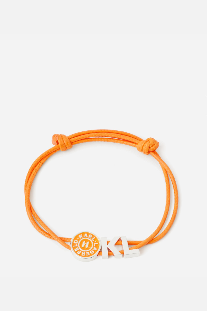 NÁRAMEK KARL LAGERFELD K/WOVEN CIRCLE CHARM BRACELET