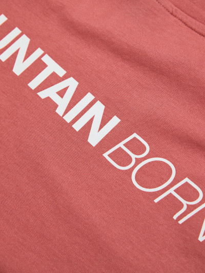 PÓLÓ PEAK PERFORMANCE W EXPLORE GRAPHIC TEE - Kép 4