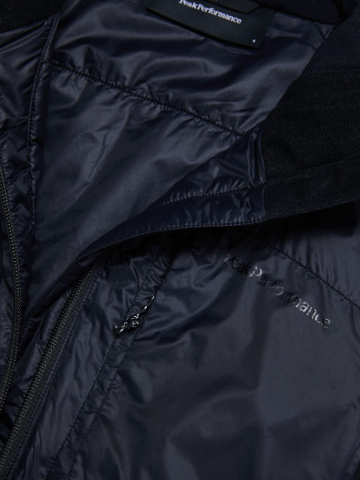 VESTA PEAK PERFORMANCE W RADIANCE HYBRID VEST - Fotografia č. 4