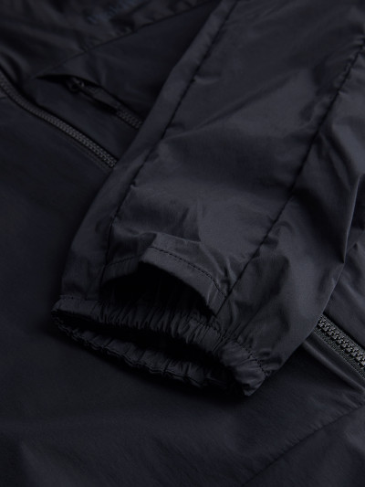 BUNDA PEAK PERFORMANCE M VISLIGHT WINDJACKET - Fotografie č. 5