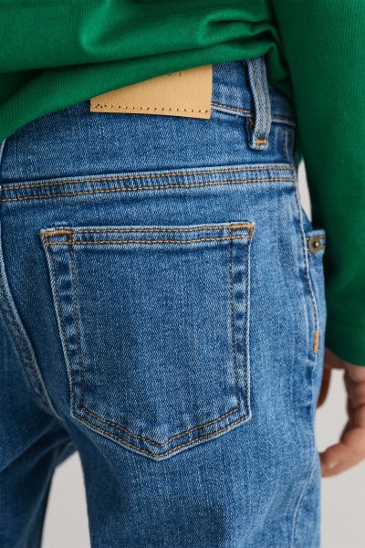 DŽÍNY GANT SLIM JEANS - Fotografie č. 5