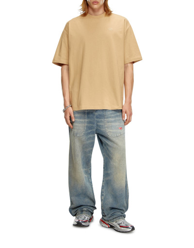 TRIČKO DIESEL T-BOGGY-MEGOVAL-D T-SHIRT - Fotografie č. 2