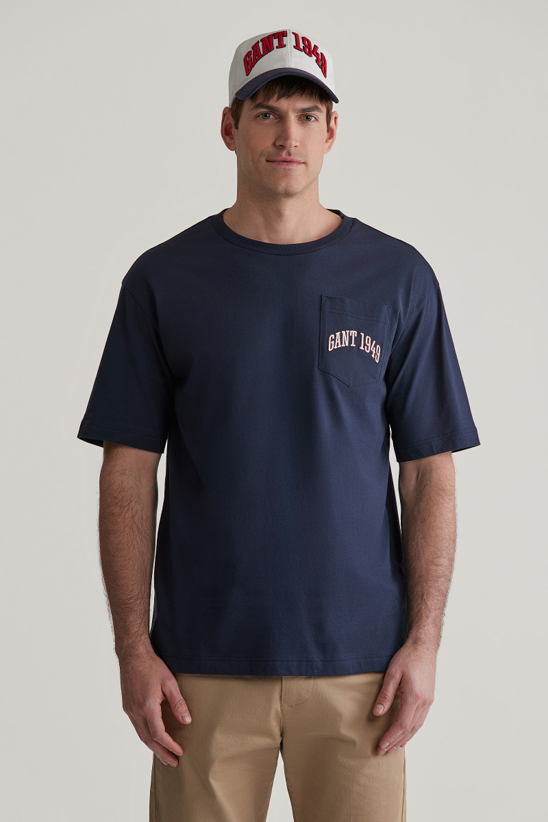 E-shop TRIČKO GANT POCKET GRAPHIC TSHIRT EVENING BLUE