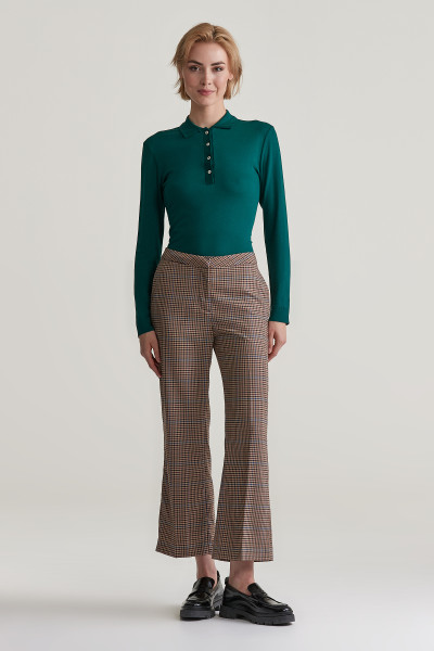 KALHOTY GANT CROPPED SLACKS - Fotografie č. 1