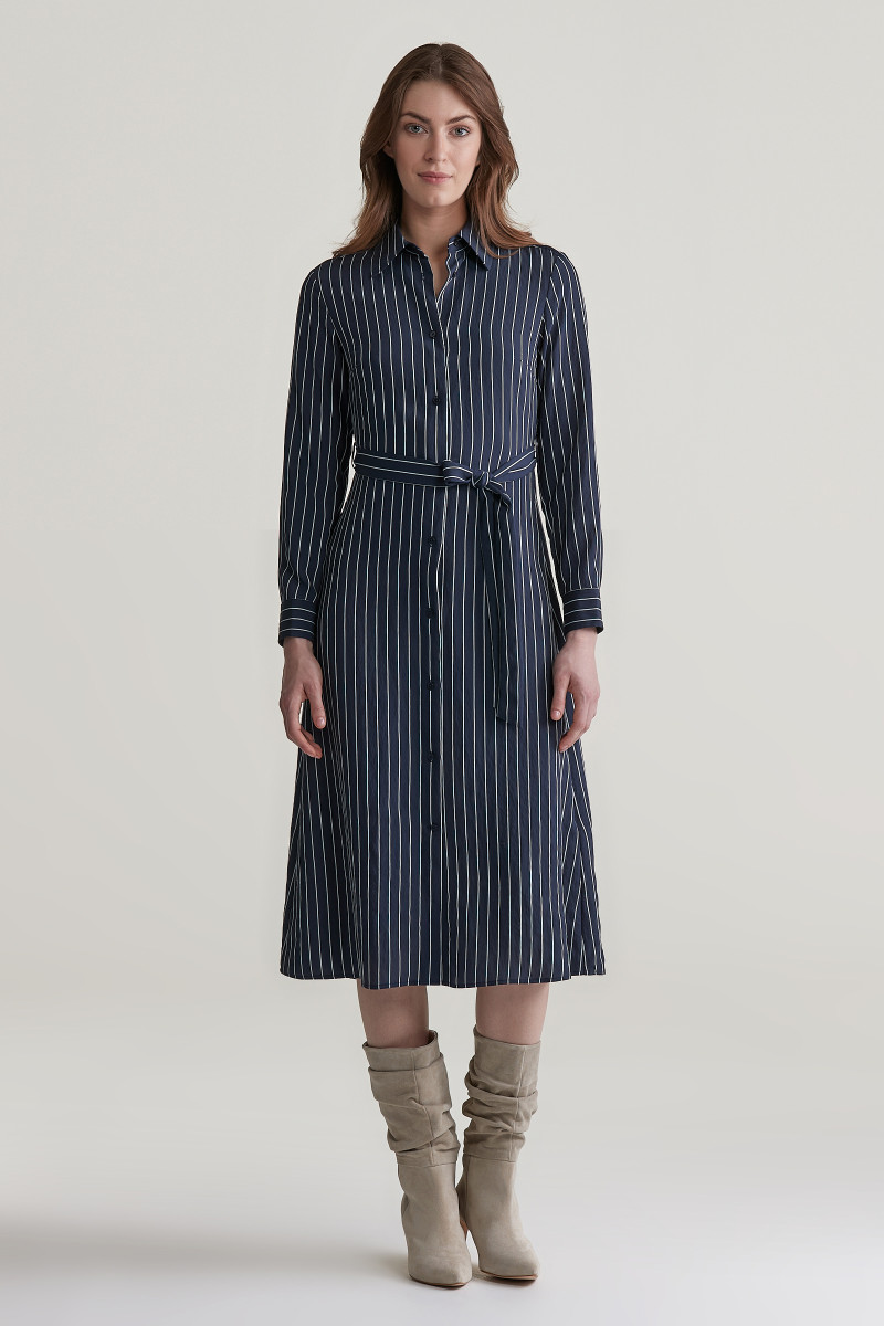 ŠATY GANT SLIM PINSTRIPED SHIRT DRESS EVENING BLUE