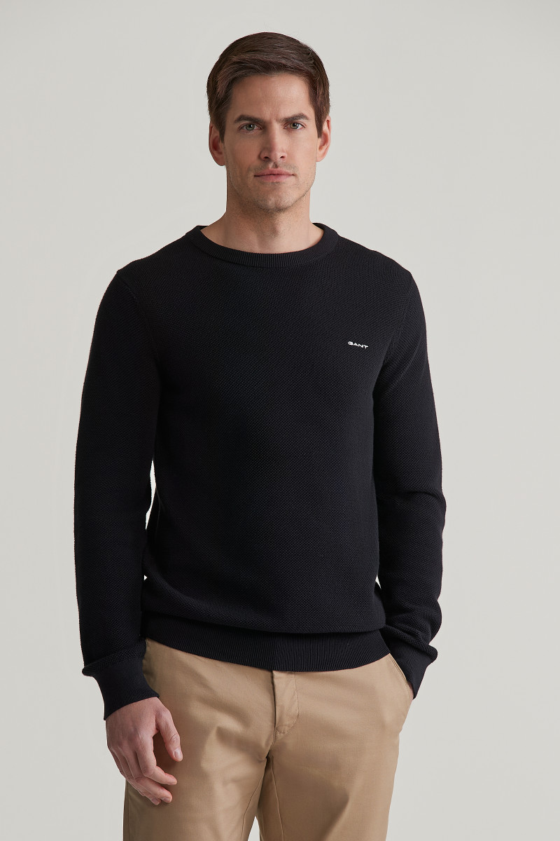 E-shop SVETR GANT COTTON PIQUE C-NECK BLACK