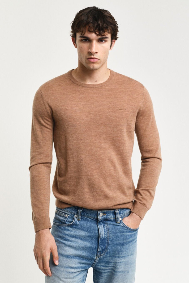 E-shop SVETR GANT EXTRAFINE MERINO WOOL C-NECK DK. SAND MELANGE
